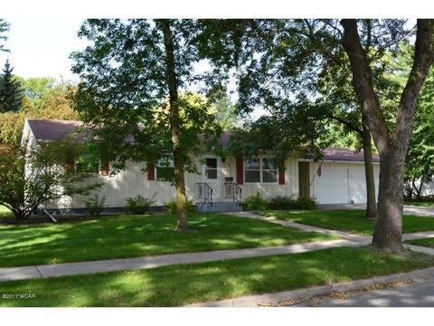 1502 7th St SW, Willmar, MN 56201 photo 1