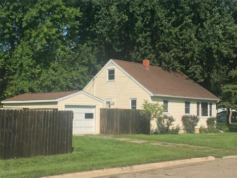 201 9th St, Tracy, MN 56175 photo 1