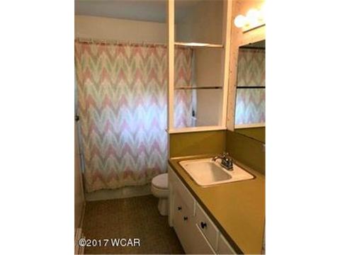 905 Pine Ave, Marshall, MN 56258 photo 13