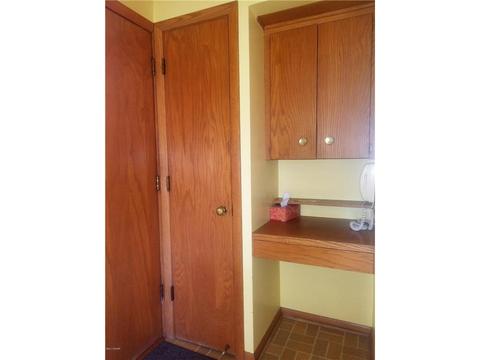 905 Pine Ave, Marshall, MN 56258 photo 18