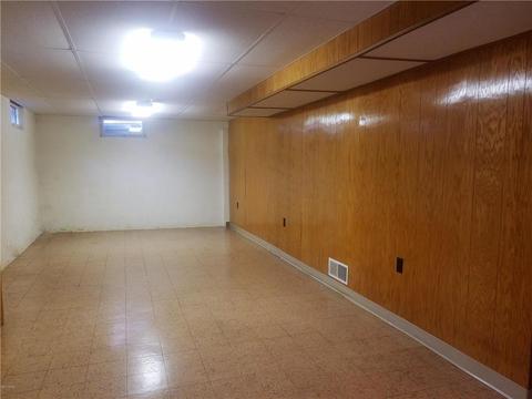 905 Pine Ave, Marshall, MN 56258 photo 14