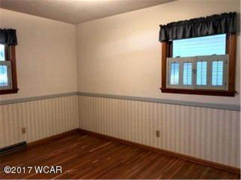 905 Pine Ave, Marshall, MN 56258 photo 11