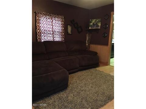 637 9th St SE, Willmar, MN 56201 photo 2