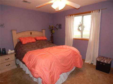 218 Oslo Ave, Marshall, MN 56258 photo 16