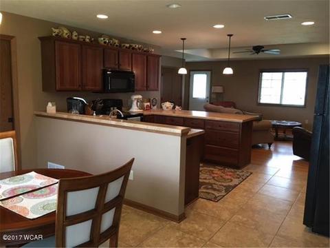 606 Genesis Ave, Marshall, MN 56258 photo 5