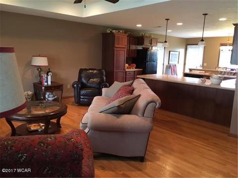 606 Genesis Ave, Marshall, MN 56258 photo 4