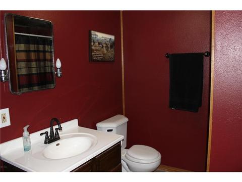 1408 Parkside Dr, Marshall, MN 56258 photo 16