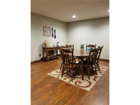 504 Lawrence St, Marshall, MN 56258 photo 5