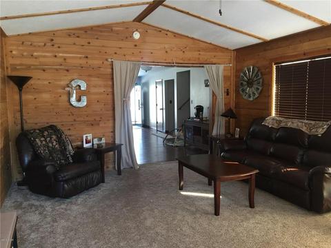 504 Lawrence St, Marshall, MN 56258 photo 13