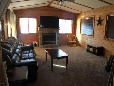 504 Lawrence St, Marshall, MN 56258 photo 12