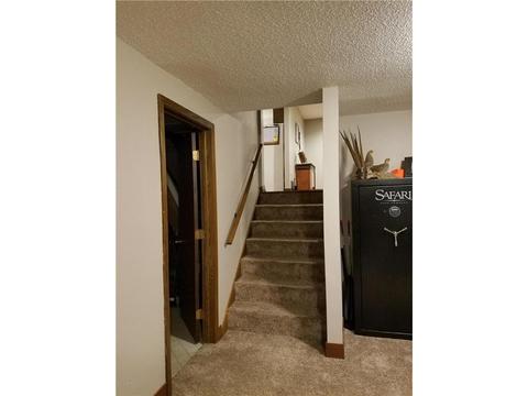 504 Lawrence St, Marshall, MN 56258 photo 18
