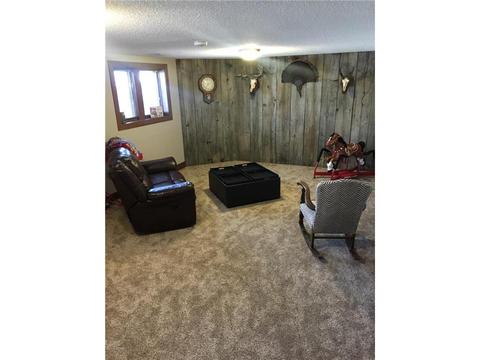 504 Lawrence St, Marshall, MN 56258 photo 19