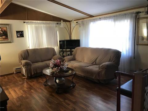 812 Pleasant View Dr SE, Willmar, MN 56201 photo 2