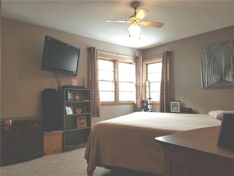 405 N 3rd St, Marshall, MN 56258 photo 8