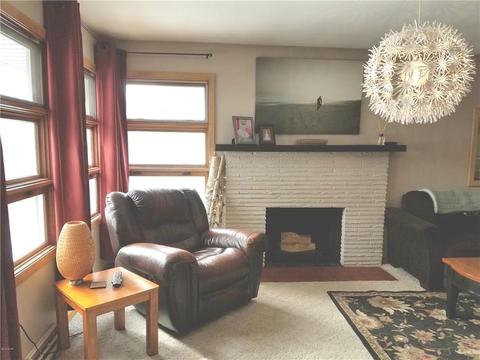 405 N 3rd St, Marshall, MN 56258 photo 2