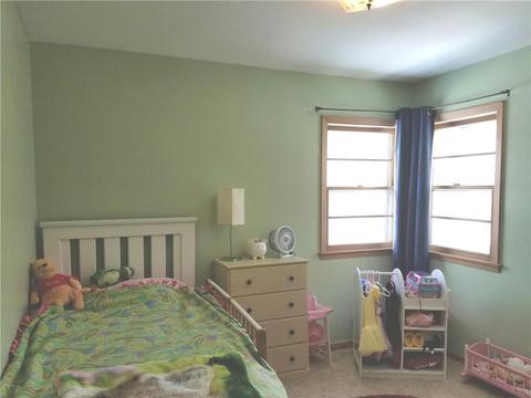 405 N 3rd St, Marshall, MN 56258 photo 9