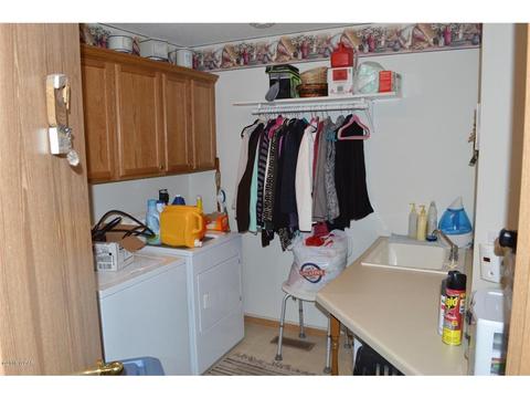 1307 19th Ave SE, Willmar, MN 56201 photo 13