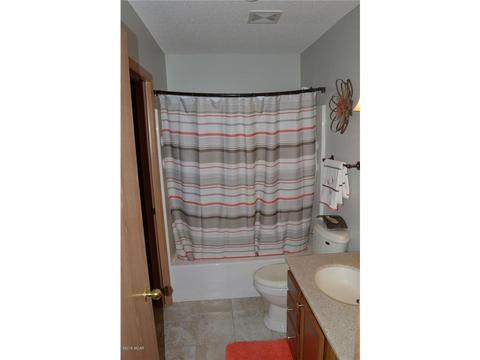 1307 19th Ave SE, Willmar, MN 56201 photo 11