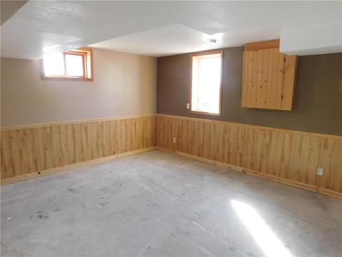 603 E Walnut Ave, Olivia, MN 56277 photo 12