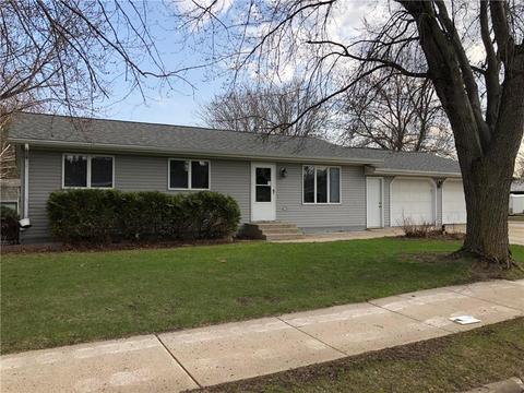 1404 Parkside Dr, Marshall, MN 56258 photo 1
