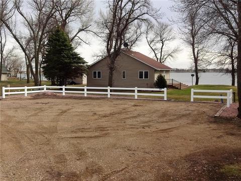 1679 Suhr Dr, Ivanhoe, MN 56142 photo 10