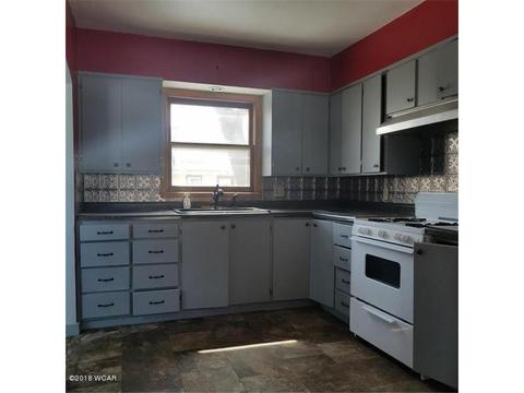 857 Prospect Ave, Windom, MN 56101 photo 2