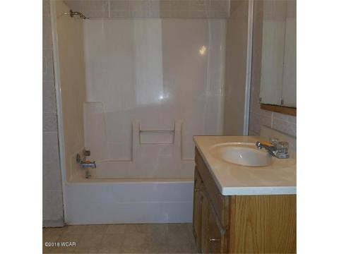 857 Prospect Ave, Windom, MN 56101 photo 4