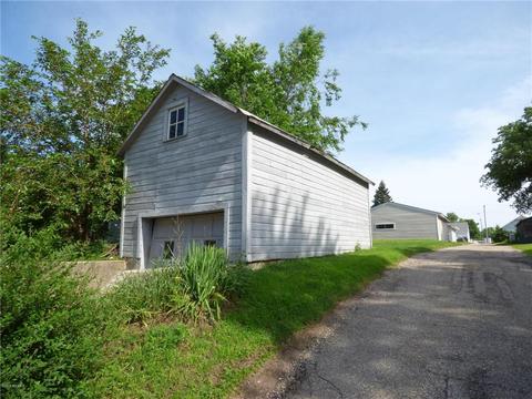 1509 3rd Ave, Windom, MN 56101 photo 23