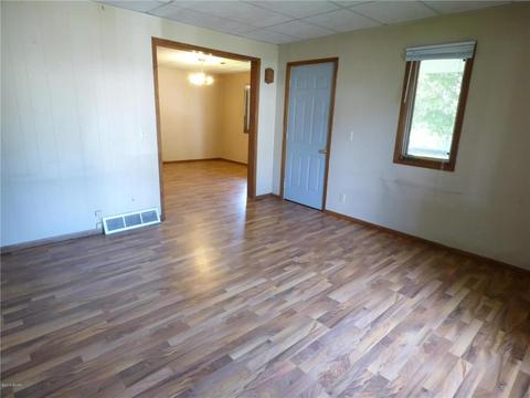 1509 3rd Ave, Windom, MN 56101 photo 7