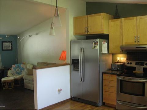 602 Lawrence St, Marshall, MN 56258 photo 4
