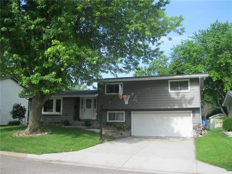 602 Lawrence St, Marshall, MN 56258 photo 1