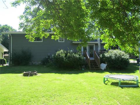 602 Lawrence St, Marshall, MN 56258 photo 12