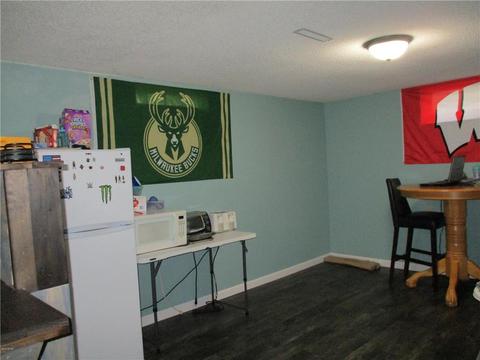 1005 6th St SW, Willmar, MN 56201 photo 23