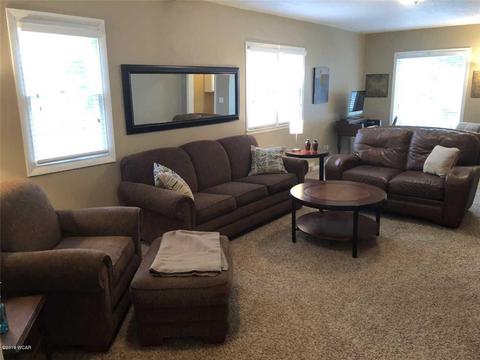 204 N A St, Marshall, MN 56258 photo 3