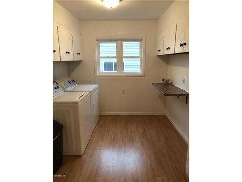 204 N A St, Marshall, MN 56258 photo 9