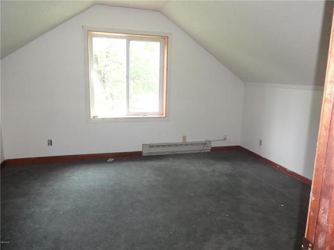 102 S Brook St, Hendricks, MN 56136 photo 11