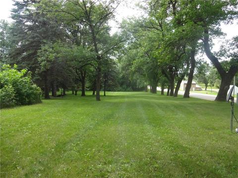 102 S Brook St, Hendricks, MN 56136 photo 6