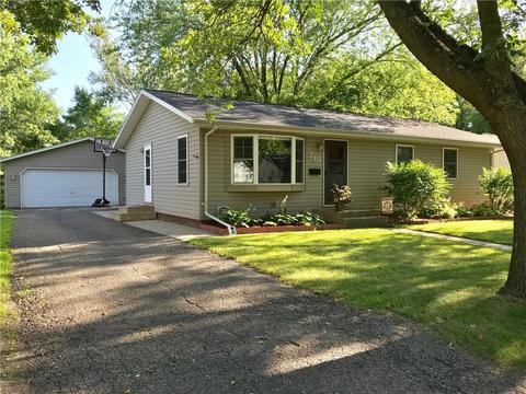 716 Olena Ave SE, Willmar, MN 56201 photo 1