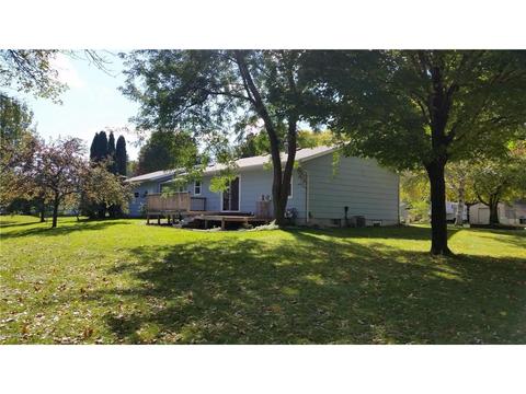 921 9 St SE, Willmar, MN 56201 photo 12