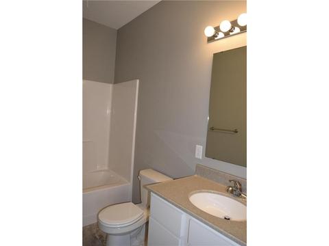 301 Brussels Ct, Marshall, MN 56258 photo 10