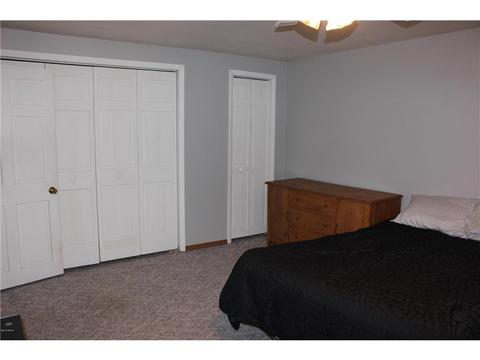 804 N Bruce St, Marshall, MN 56258 photo 14