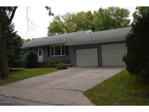1908 5th St SW, Willmar, MN 56201 photo 1