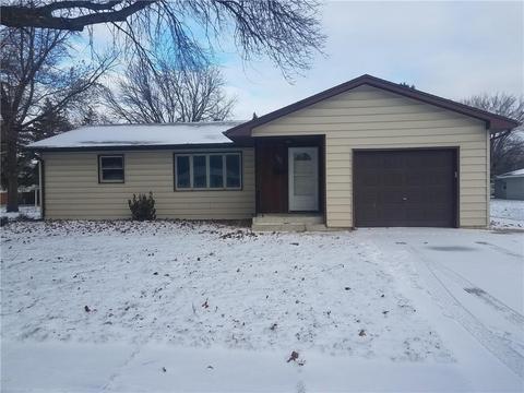 1203 Trott Ave SE, Willmar, MN 56201 photo 1