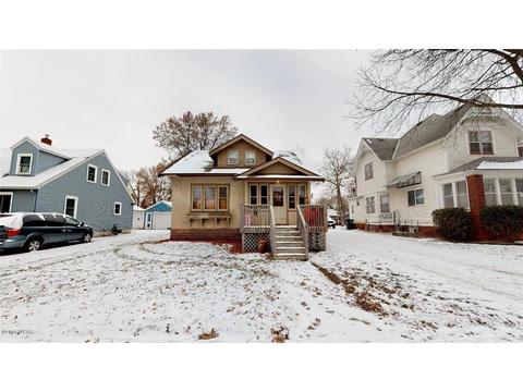 620 2nd St SW, Willmar, MN 56201 photo 1