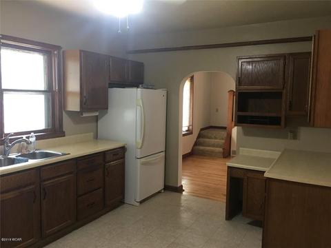 431 Pine St, Tracy, MN 56175 photo 2