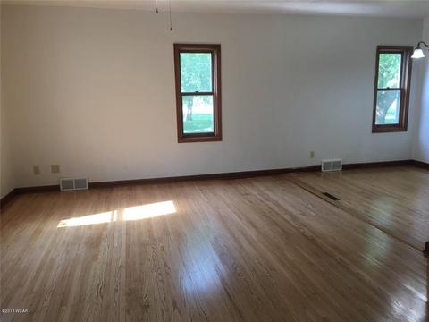 431 Pine St, Tracy, MN 56175 photo 3