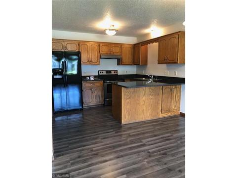 708 Ridge Dr SE, Saint Michael, MN 55376 photo 3
