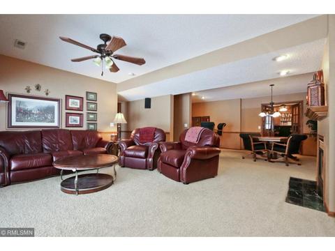 3784 Burgundy Dr, Eagan, MN 55122 photo 19