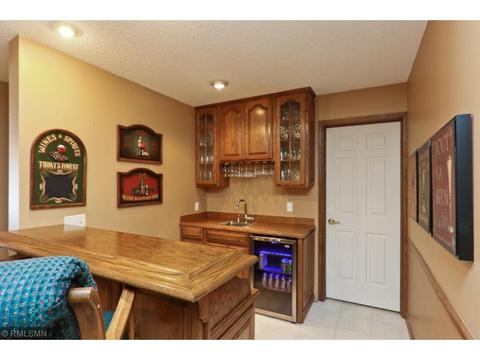 3784 Burgundy Dr, Eagan, MN 55122 photo 21