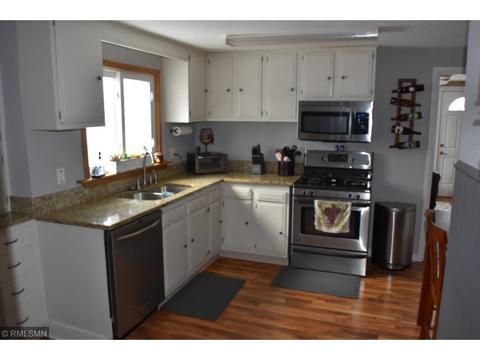118 27th Ave N, Saint Cloud, MN 56303 photo 16